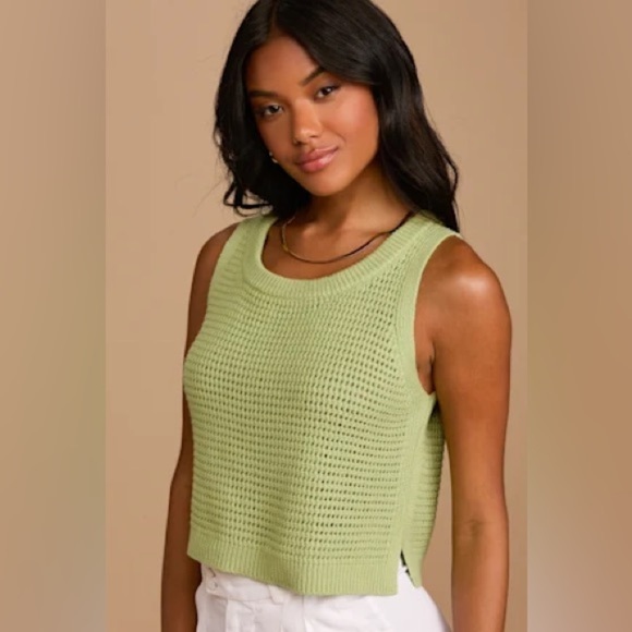 Lulu's Light Green Knit Cropped Tank Top, Size M, Excellent Condition - Picture 2 of 6